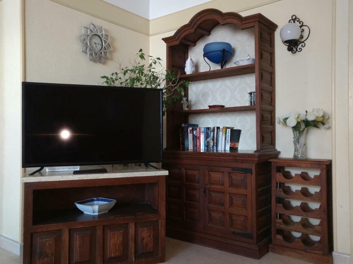 First Line Costa Del Sol Beach Suites Fuengirola Exteriör bild